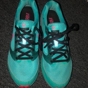 Nike zoom fly sneakers